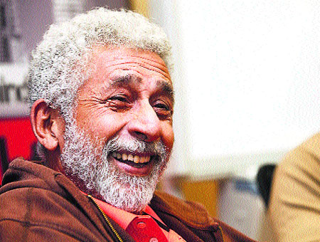 Naseeruddin 'became actor to meet women'